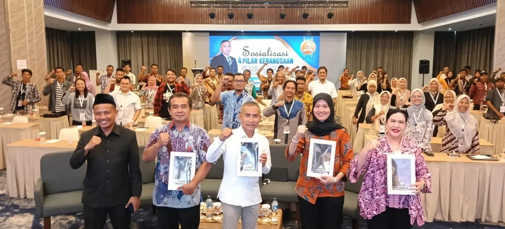 upload/berita/image/11783/1789625496516460_86d3cc326c_berita_semarang_1789632169_kwssAseC.webp